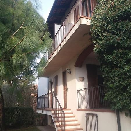 I Pini B&B Castagnito Luaran gambar